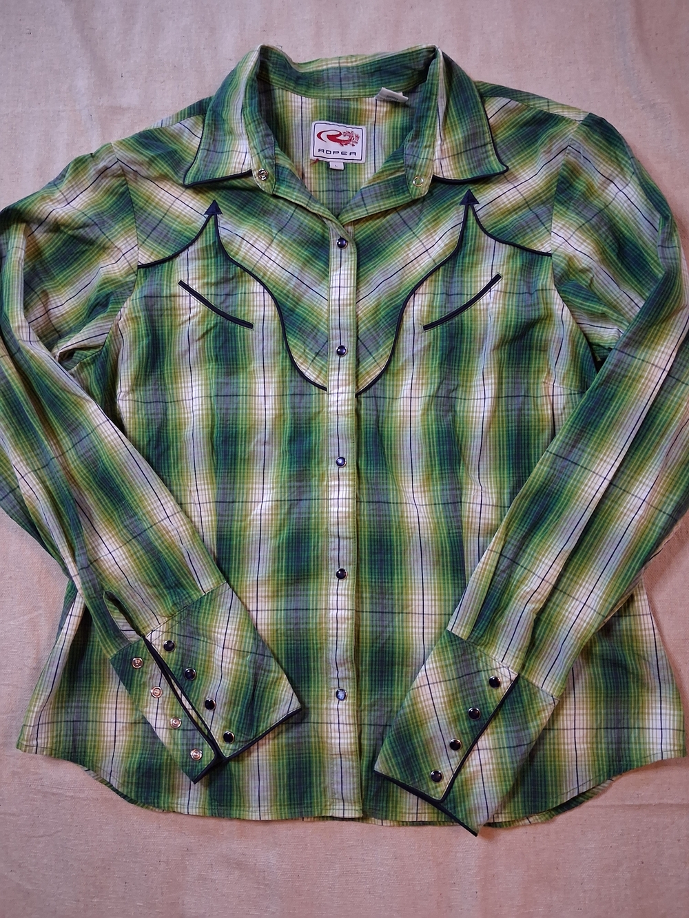 Roper Green Western Shirt with Contrast Piping And Snaps Women's Size Large